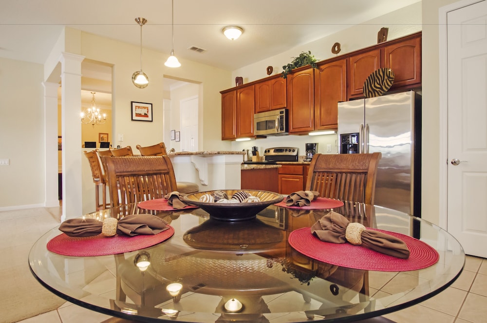 3BD 2BA Condo Sleeps 8 Gold RVC30683 Bedroom RHOF