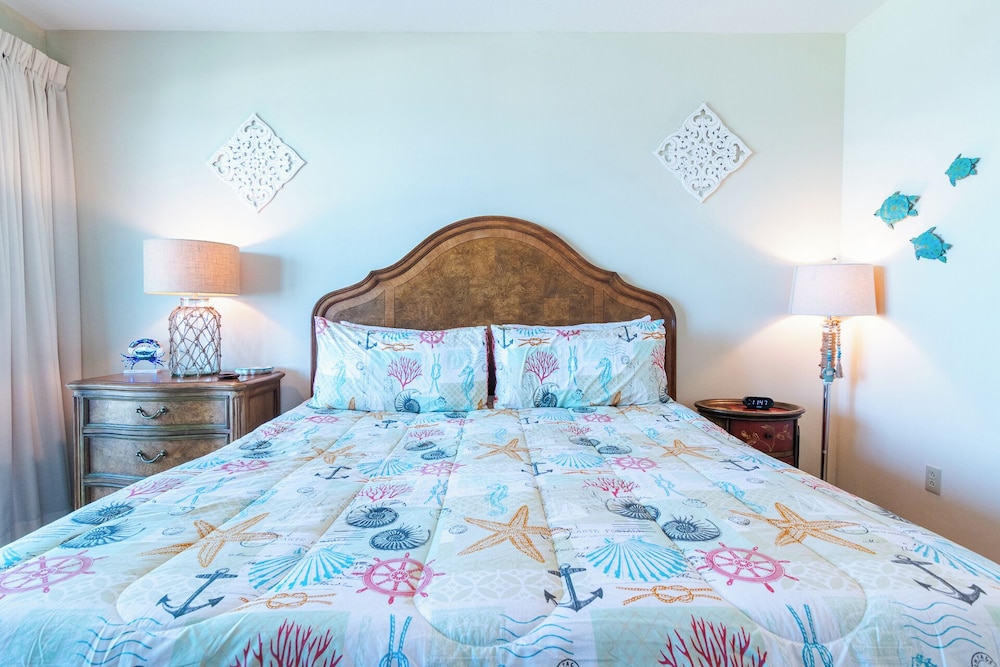 Beachview Condo in Legacy Tower 1 -502 - Fully Furnished 2 Bedroom 2 Bathroom