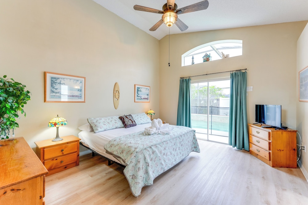 Family Home w/ Pool: Visit Disney & Orlando Parks!