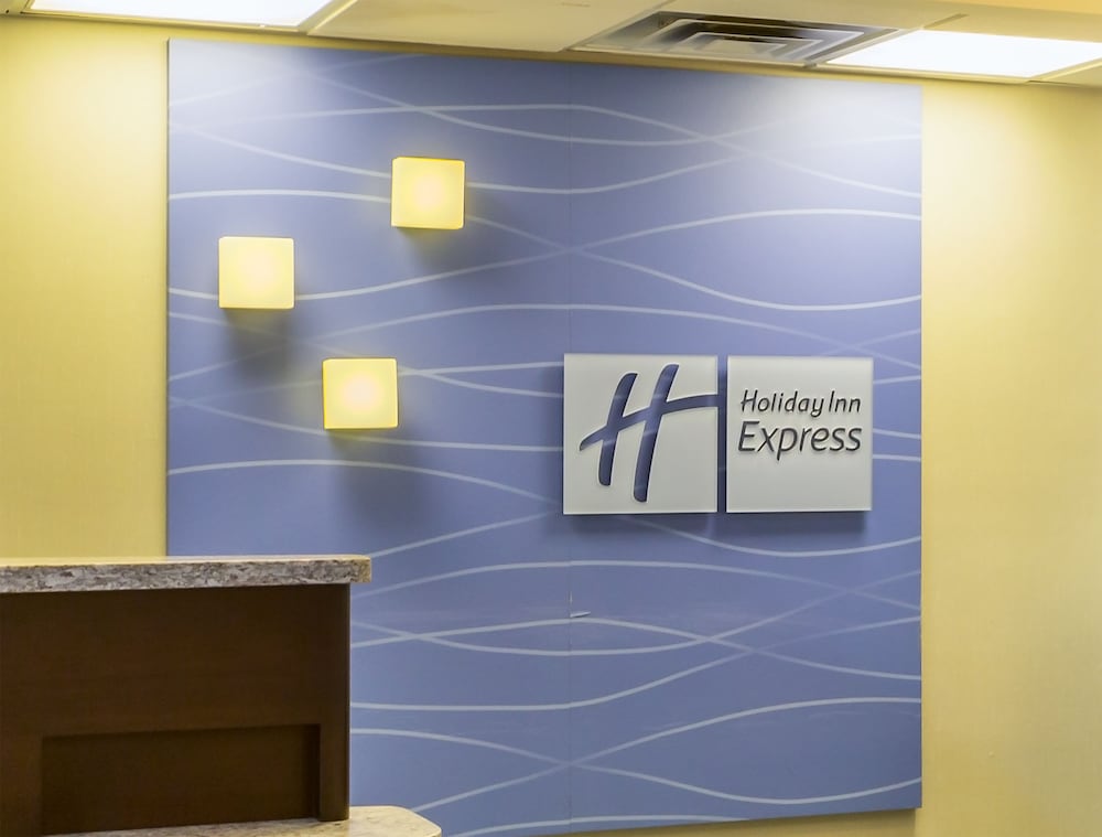 Holiday Inn Express Hotel Suites Mt. Holly, an IHG Hotel - Property Image 25