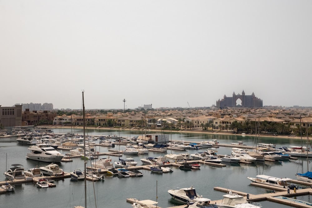 Luxury at Palm Jumeirah wz Private Beach