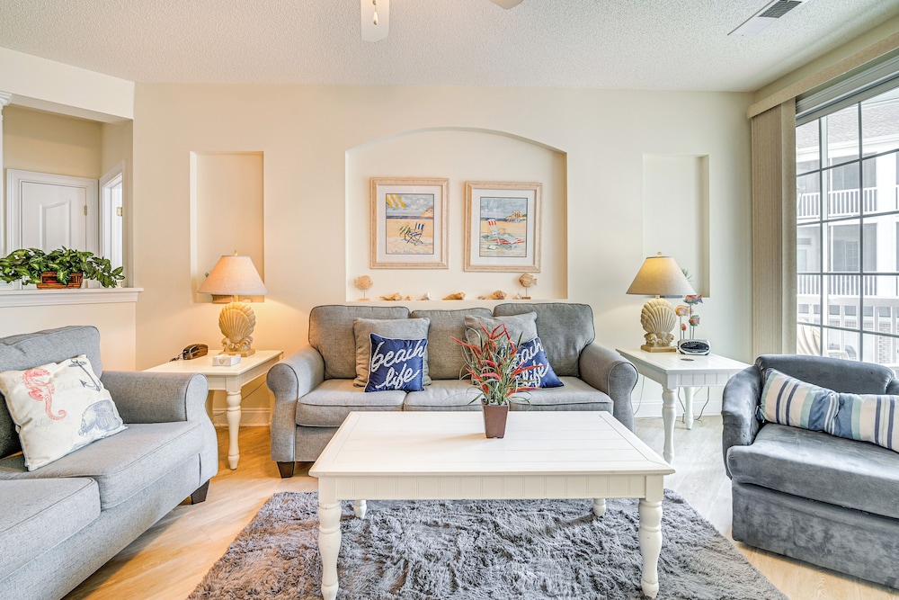 4 Golf Courses On-site: North Myrtle Beach Villa!