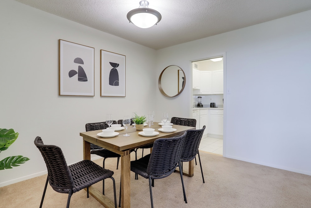 Airport Proximity- Apt in Crystal City