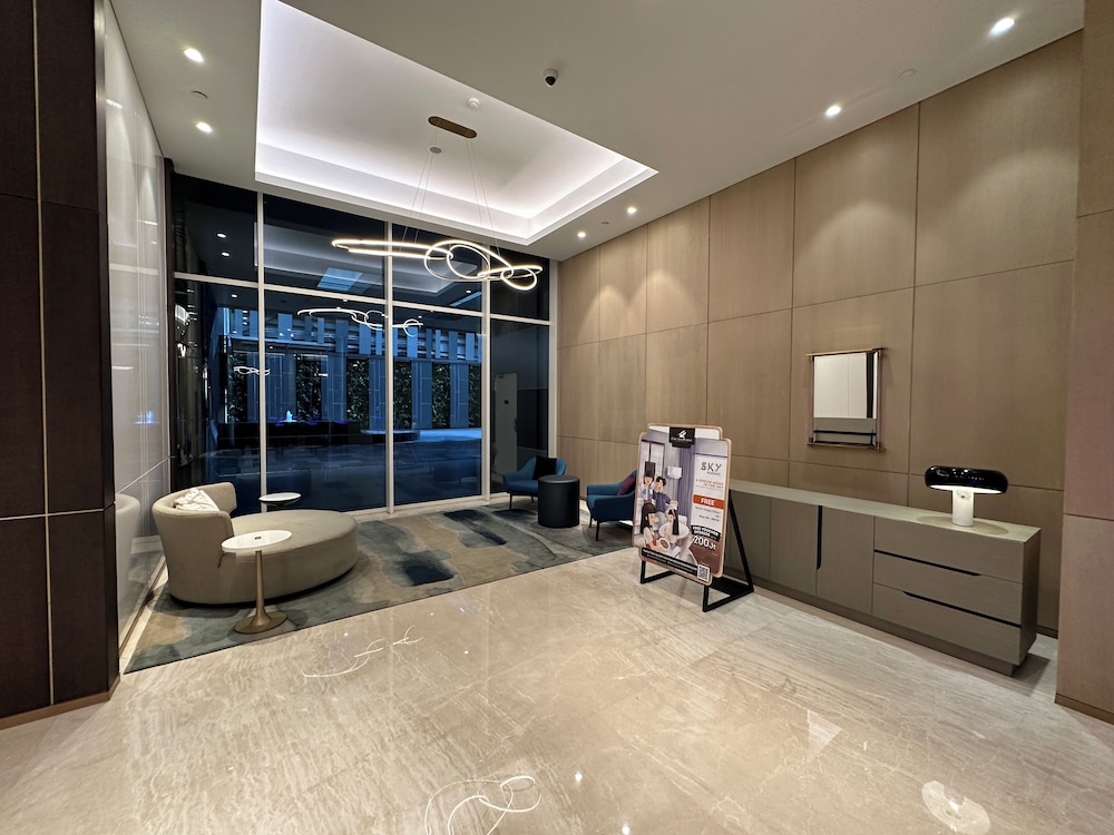 Spacious and Modern Studio SOHO Apartment at VieLoft SOHO and SKY Residence