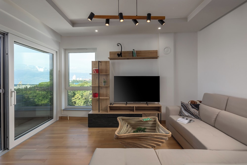 Seaview Apartment Kostrena Two