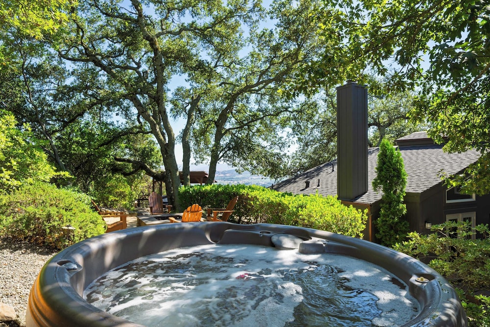 Sonoma Skyhouse by Avantstay Pool, Sauna, Hot Tub & Stunning Valley Views