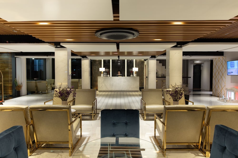 Holatel Hotel Phitsanulok