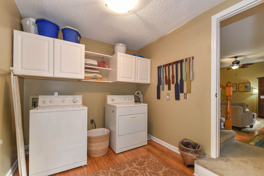 Quiet Coastal Home Savannah Ft Stewart GA