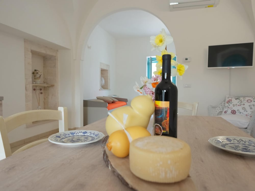 Trulli-style Chalet Near Forest Walks