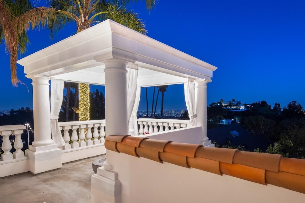 Stradella Spanish - Contemporary Mediterranean Estate w/ Resort-style Yard