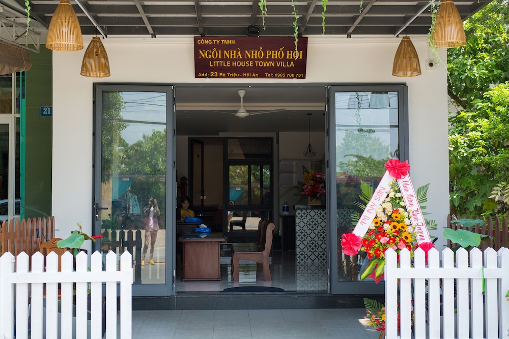 Little House Town Villa view 3