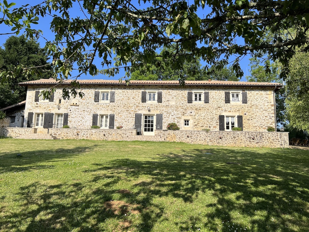Domaine de Brise Bois - Chambres & Gîtes