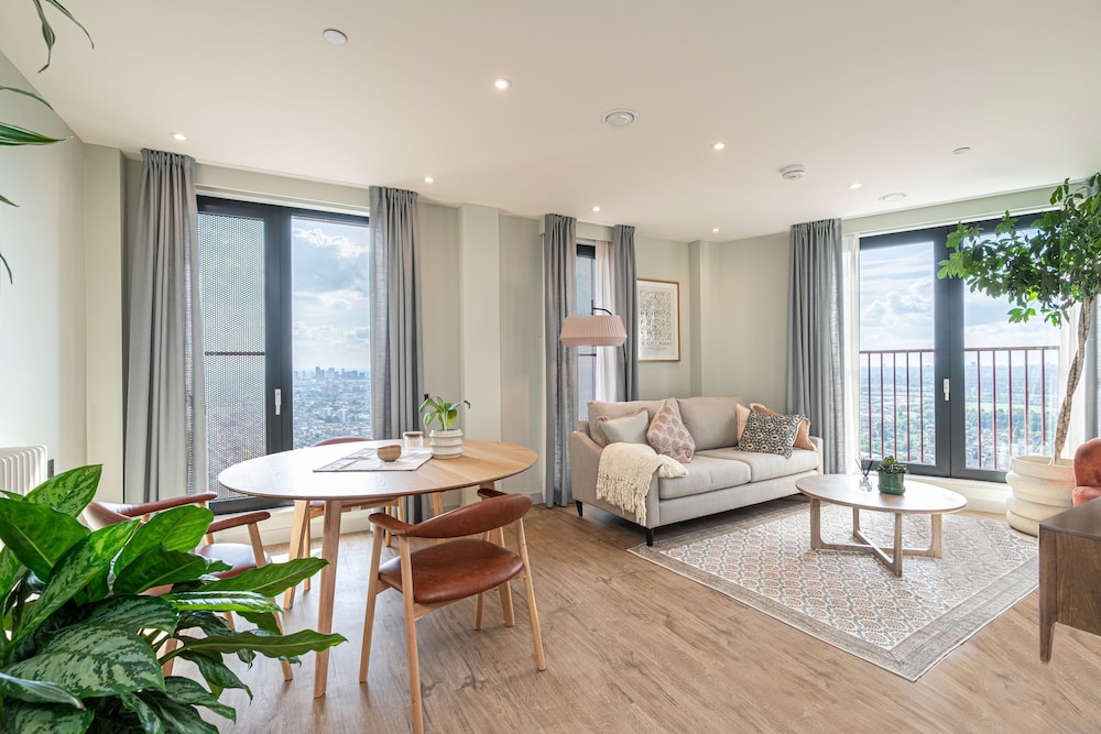 The Eades ADC Atelier 2 Bed