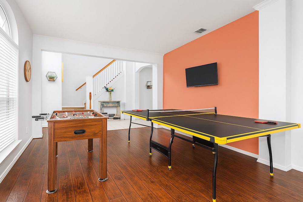 Sleeps 16 Game Room Firepit Grill Frisco