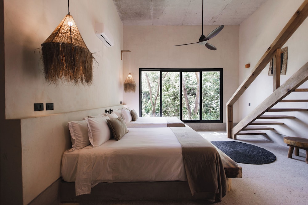Casa Yute by Ahau Collection