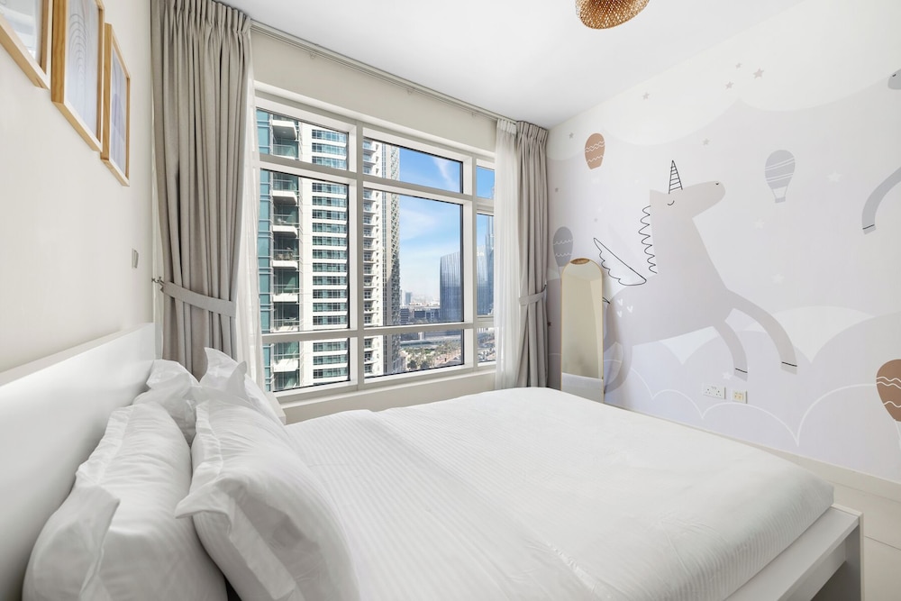 2BR Partial Burj Khalifa View