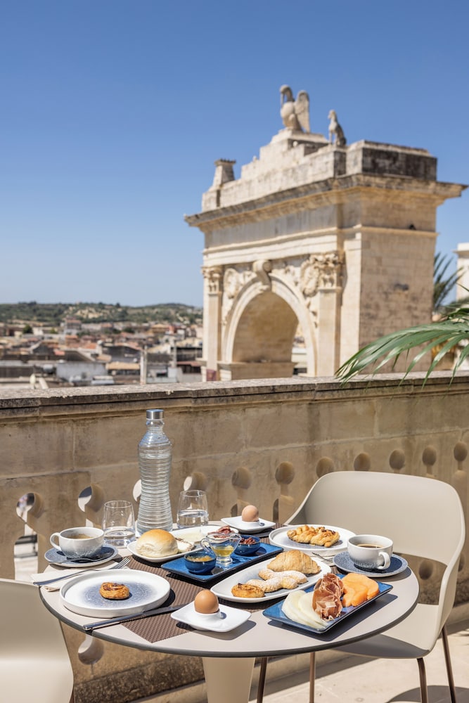 Noto Boutique Hotel