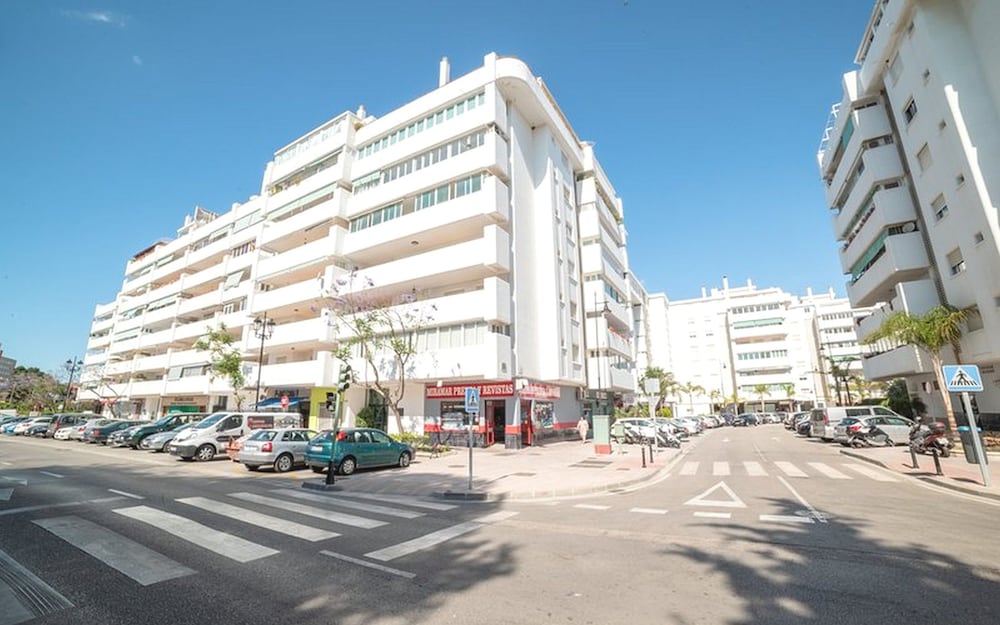 Myramar | 7 Pax | Parque de Poniente | 4724-KPAW