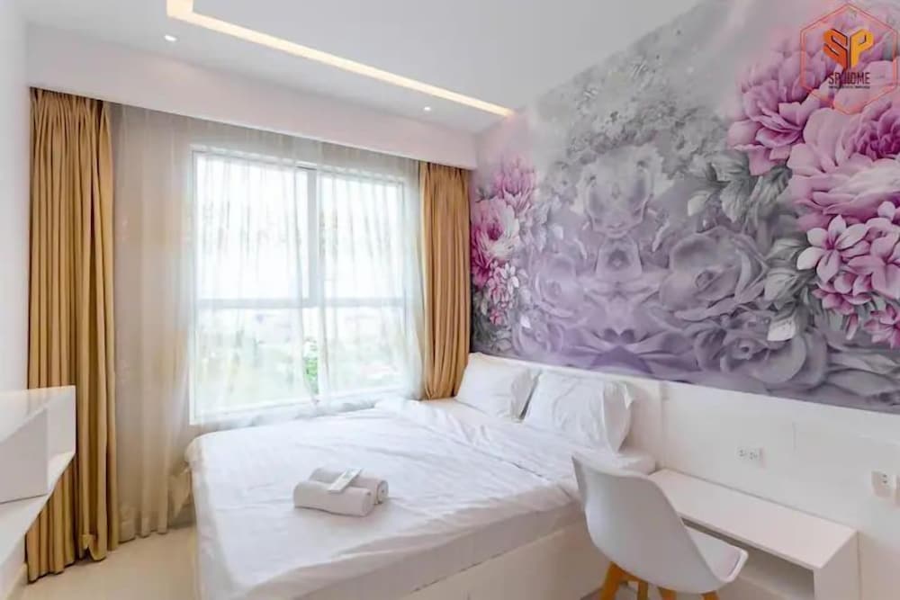 Sunrise City View Apartment