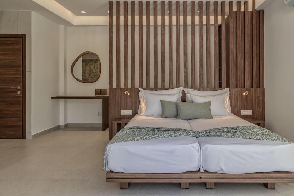 Luxurious Villa Selestine - With Private Pool