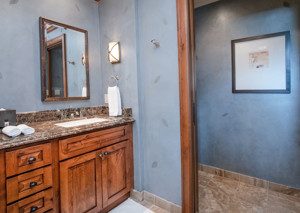Vail Ski Resort Ritz Carlton Vacation Rentals