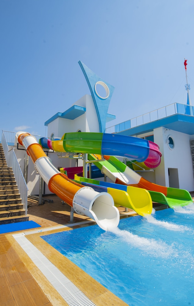 Marine Family Club Hotel — 9