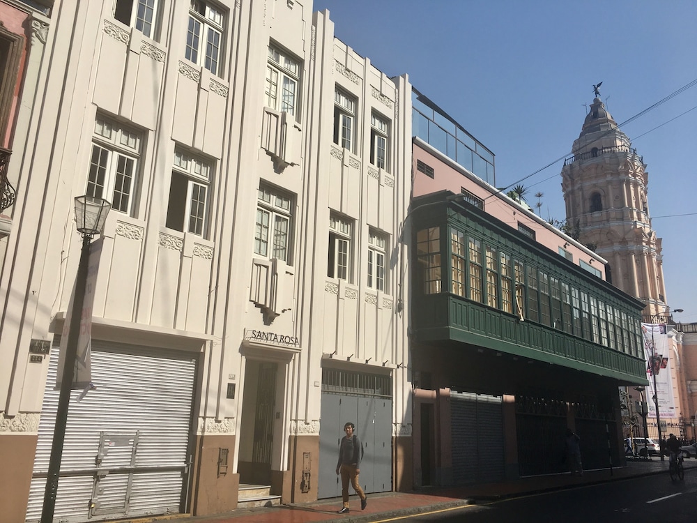 Hospedaje Santa Rosa en Lima