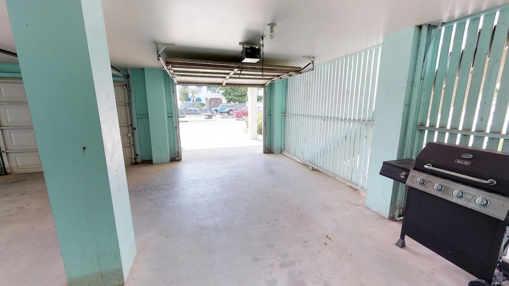 203 Butler Avenue by Tybee Vacation Rentals