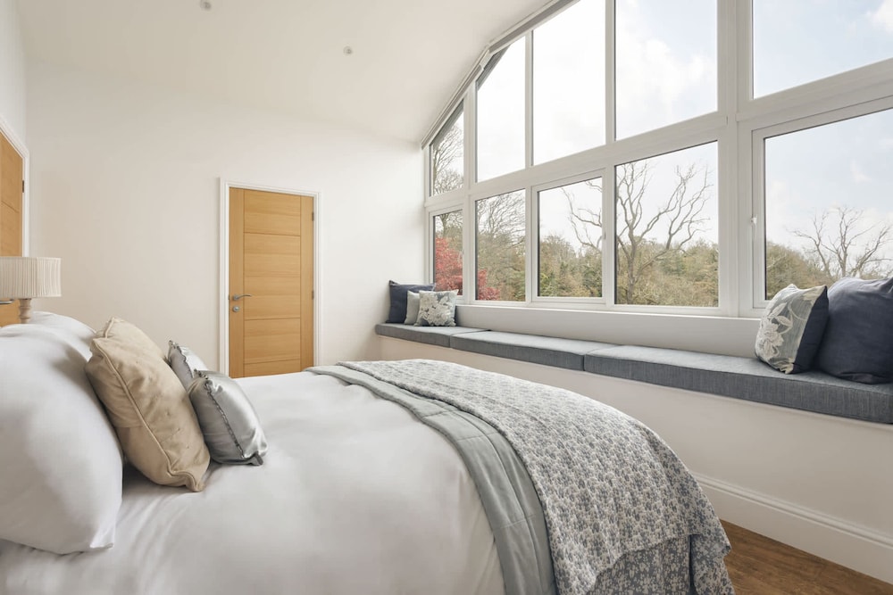 The Lookout With 1 Bedrooms and 1 Bathrooms