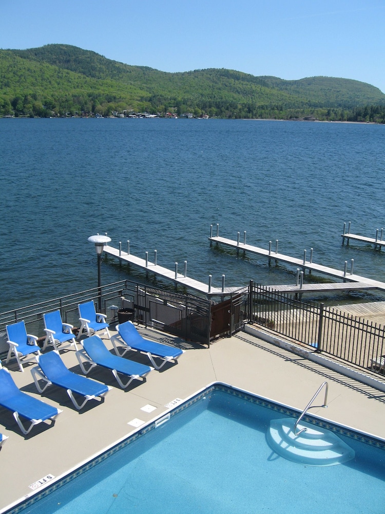 The Lake Motel