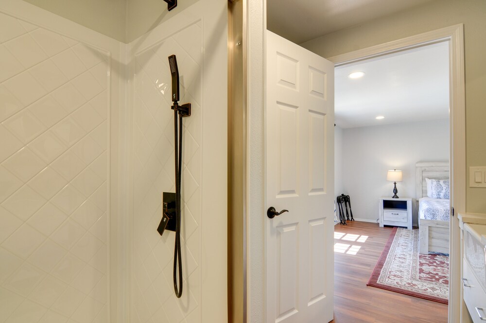 Picturesque Page Home Near Lake Powell & Hiking!
