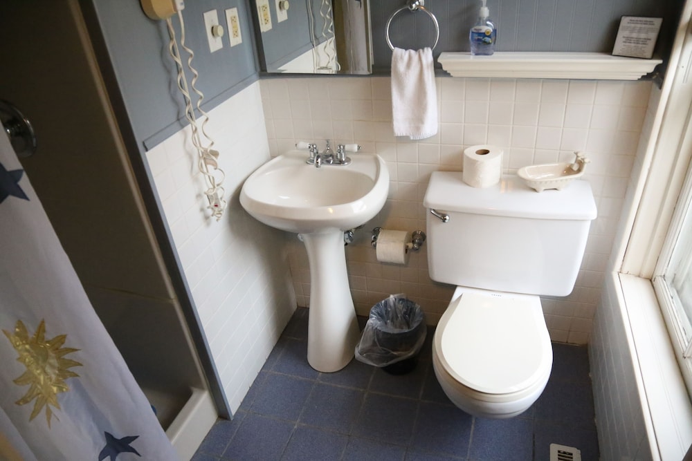 Plymouth Vacations - Salt Ash Inn - Property Image 146