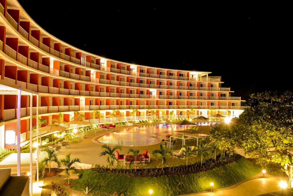 Jamaica Vacations - Grand Decameron Cornwall Beach, A Trademark All-Inclusive Resort - Property Image 33