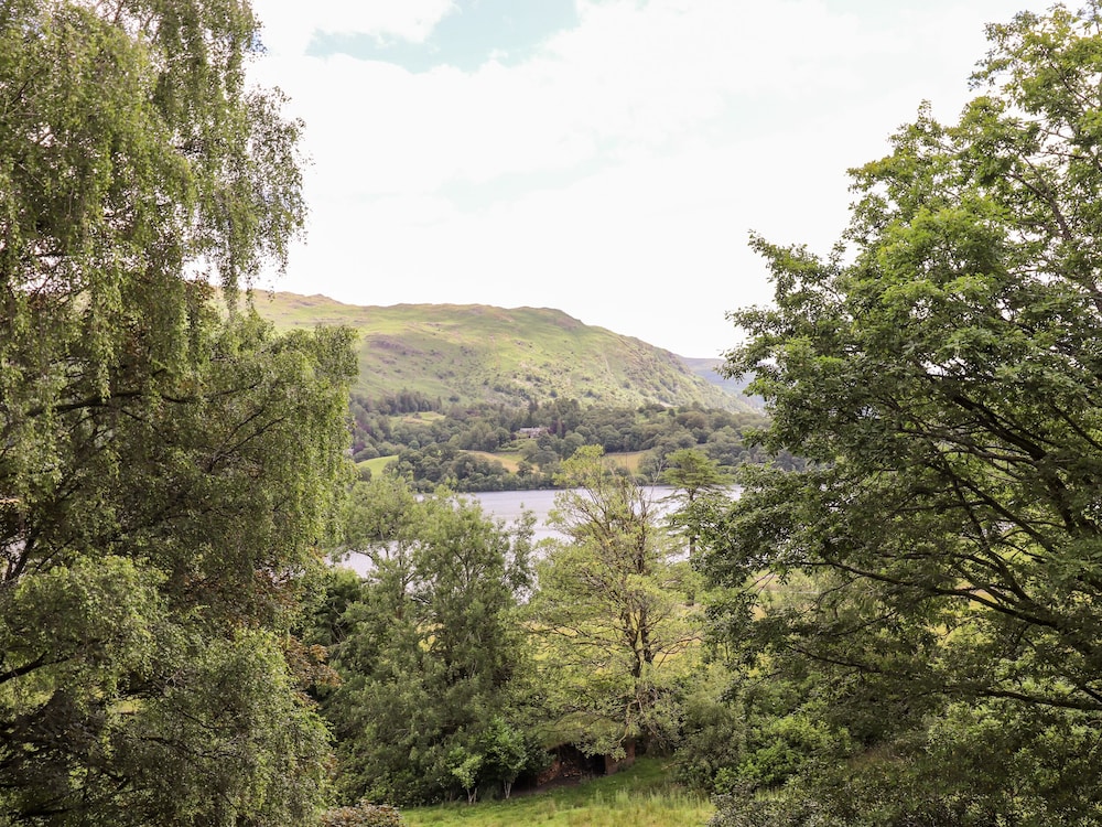 Huntingstile Lodge