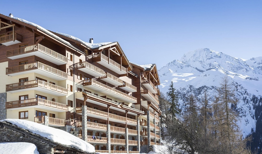 Apartment in France With Spa and Mountain Views
