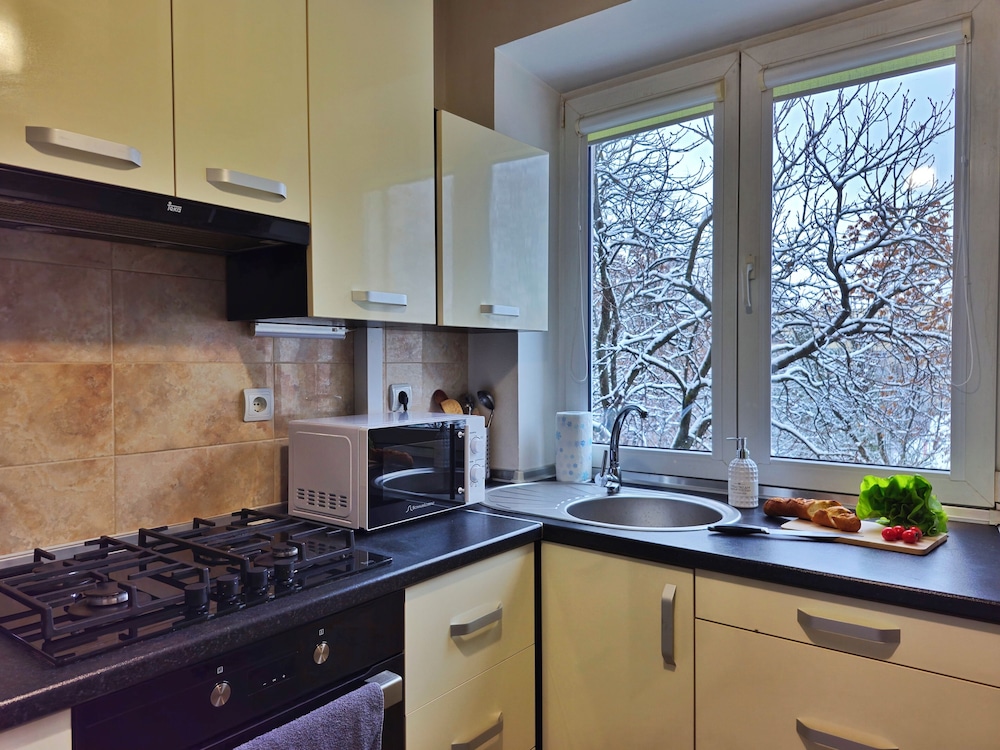 Apartment near Komarovsky Market
