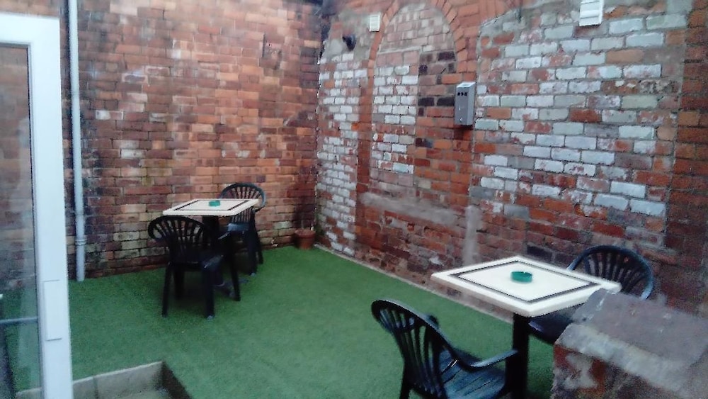 Lincoln Vacations - Cafe 42 Bed  Breakfast - Property Image 12