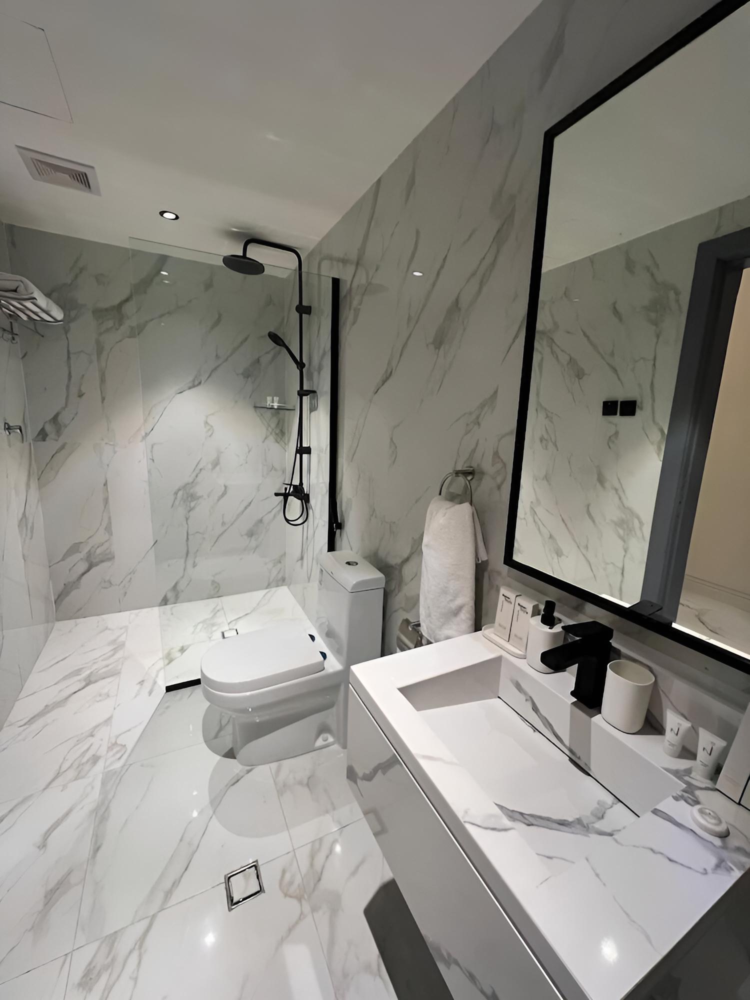 RITAJ HOTEL SUITES