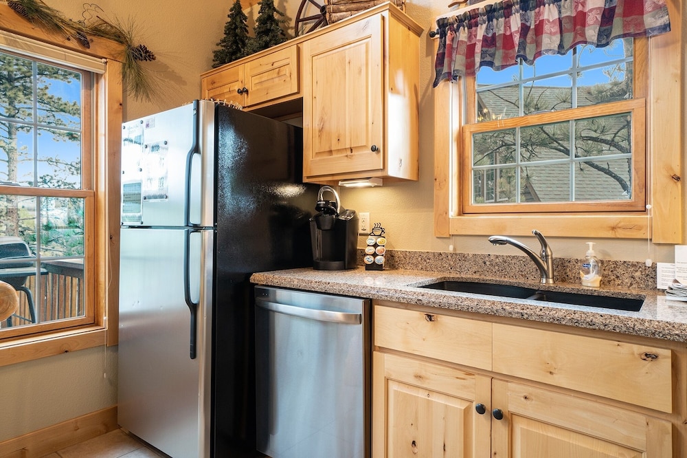 Solitude Condos - Estes Park CO