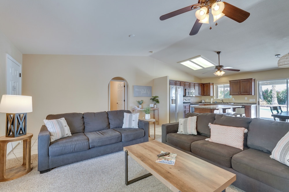 Havasu Paradise w/ Private Pool, Hot Tub & Casita!