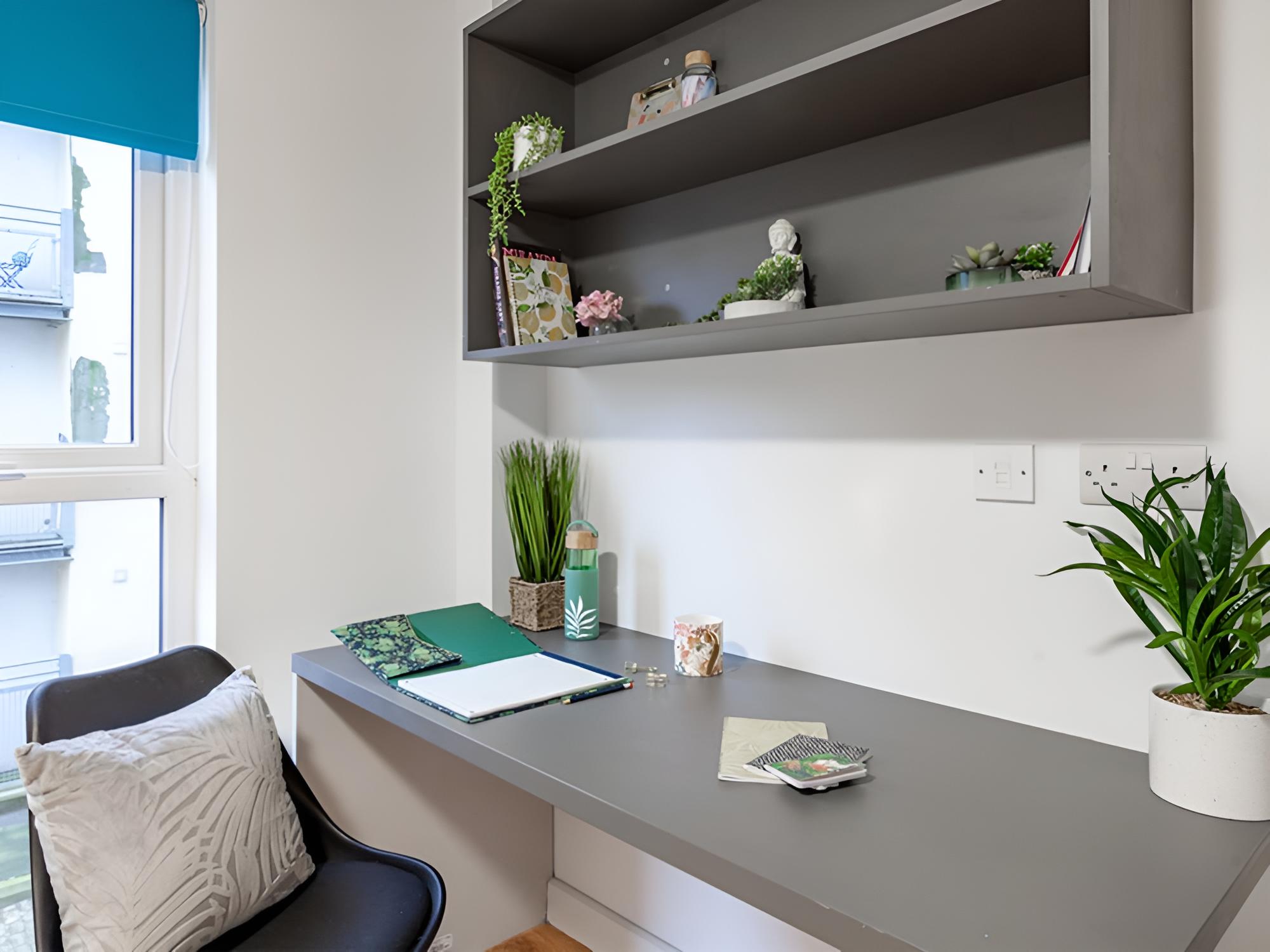 Rooms & Studios for STUDENTS Only BOLTON view 3