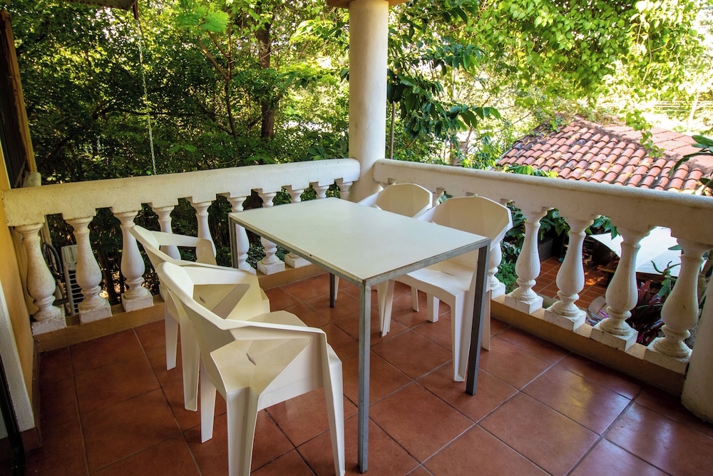 Anona Guesthouse