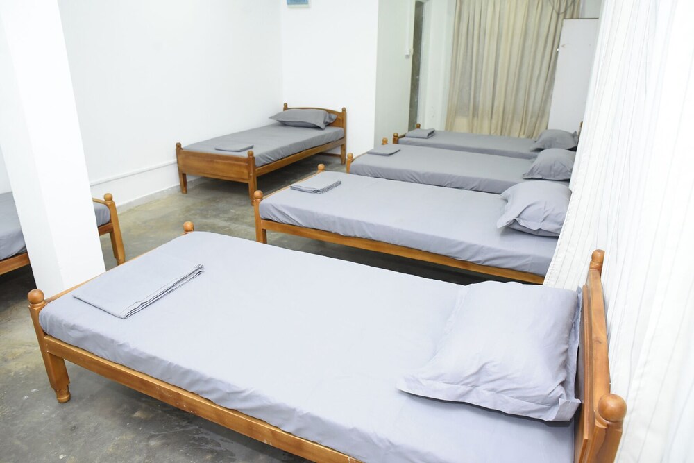 Colombo Mount Hostel
