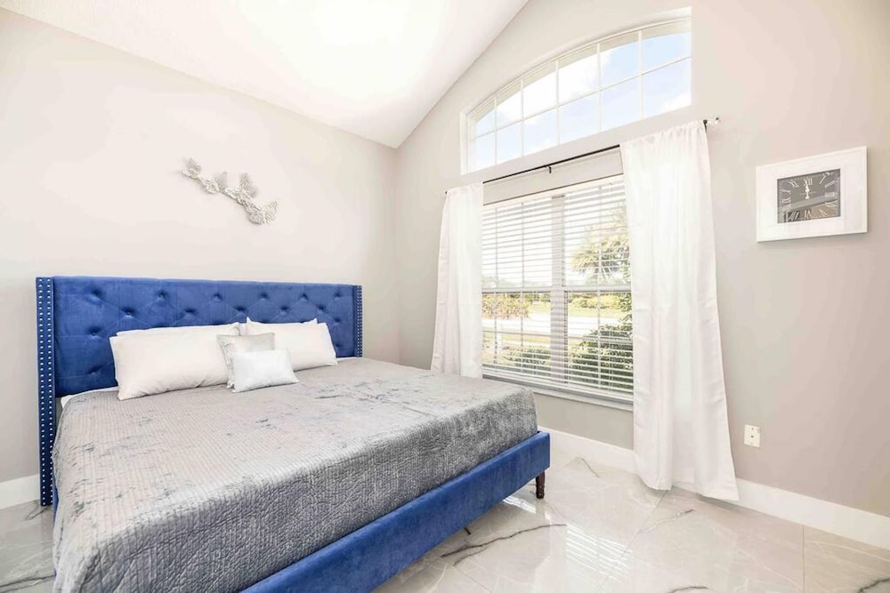 Super Glam- Designs Game Room Pool