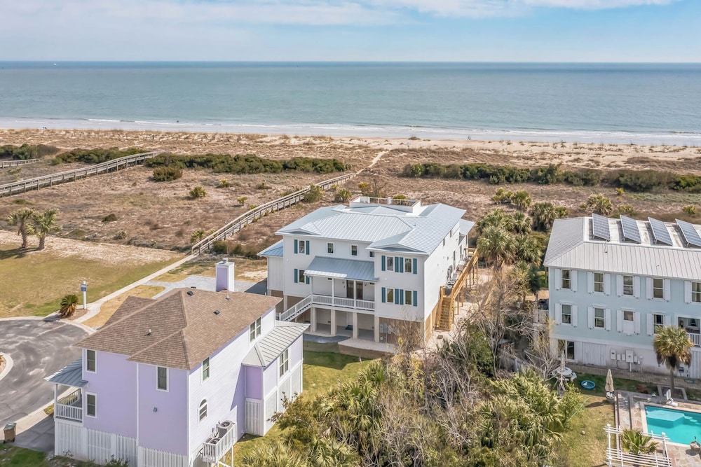 Suite Beach Tybee by Tybee Vacation Rentals