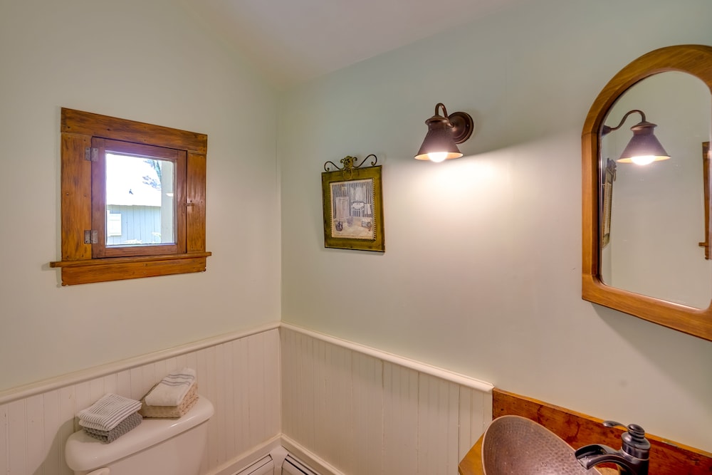 12-acre Vacation Rental in the Berkshires!