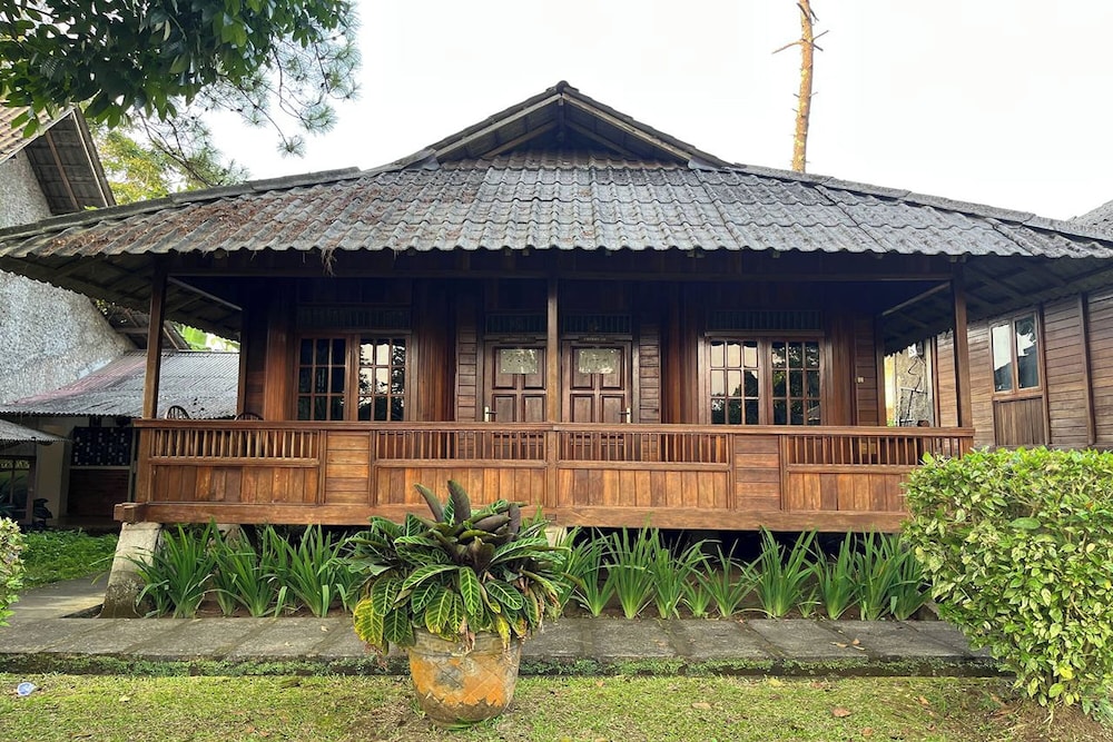 Tjapoeng Resort Pancawati