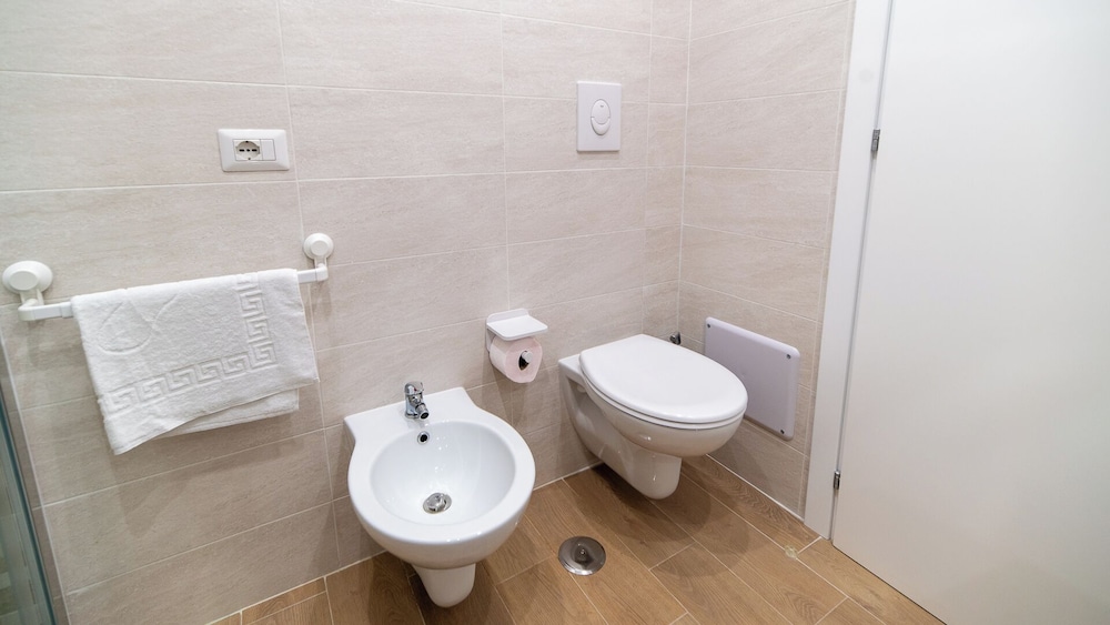 Lovely Rooms by Rentbeat