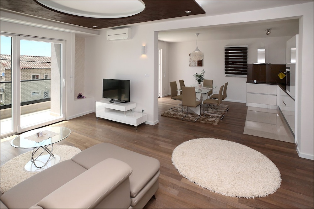 Villa Lucas
