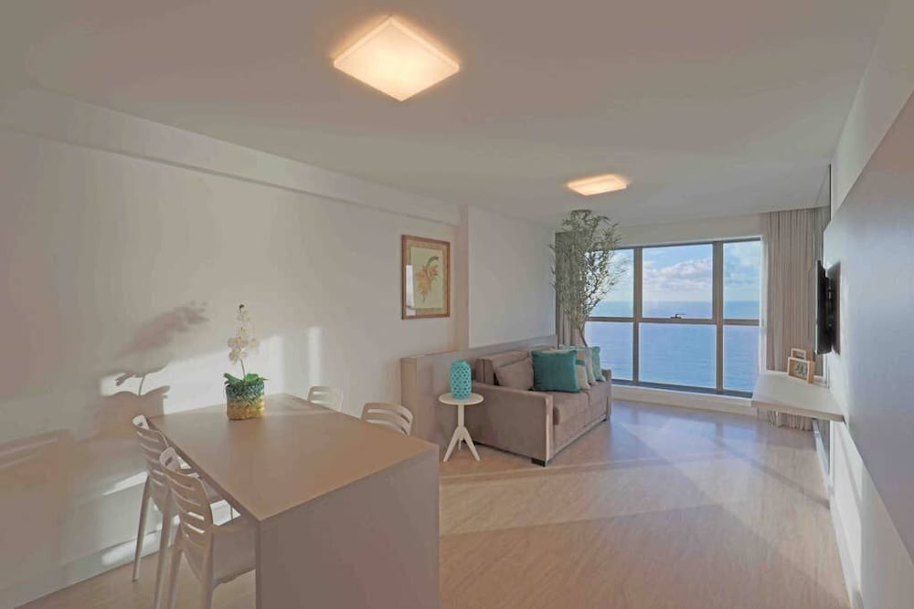 HY Beach Flats